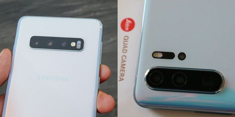 Huawei P30 Pro (kanan), memiliki empat kamera belakang. Kamera ToF ditempatkan persis di bawah LED flash. Sementara itu, Galaxy S10 Plus dibekali tiga kamera belakang. (KOMPAS.com/ OIK YUSUF)Huawei P30 Pro (kanan), memiliki empat kamera belakang. Kamera ToF ditempatkan persis di bawah LED flash. Sementara itu, Galaxy S10 Plus dibekali tiga kamera belakang. 