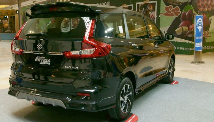 Tampilan belakang dan samping All New Ertiga Suzuki Sport