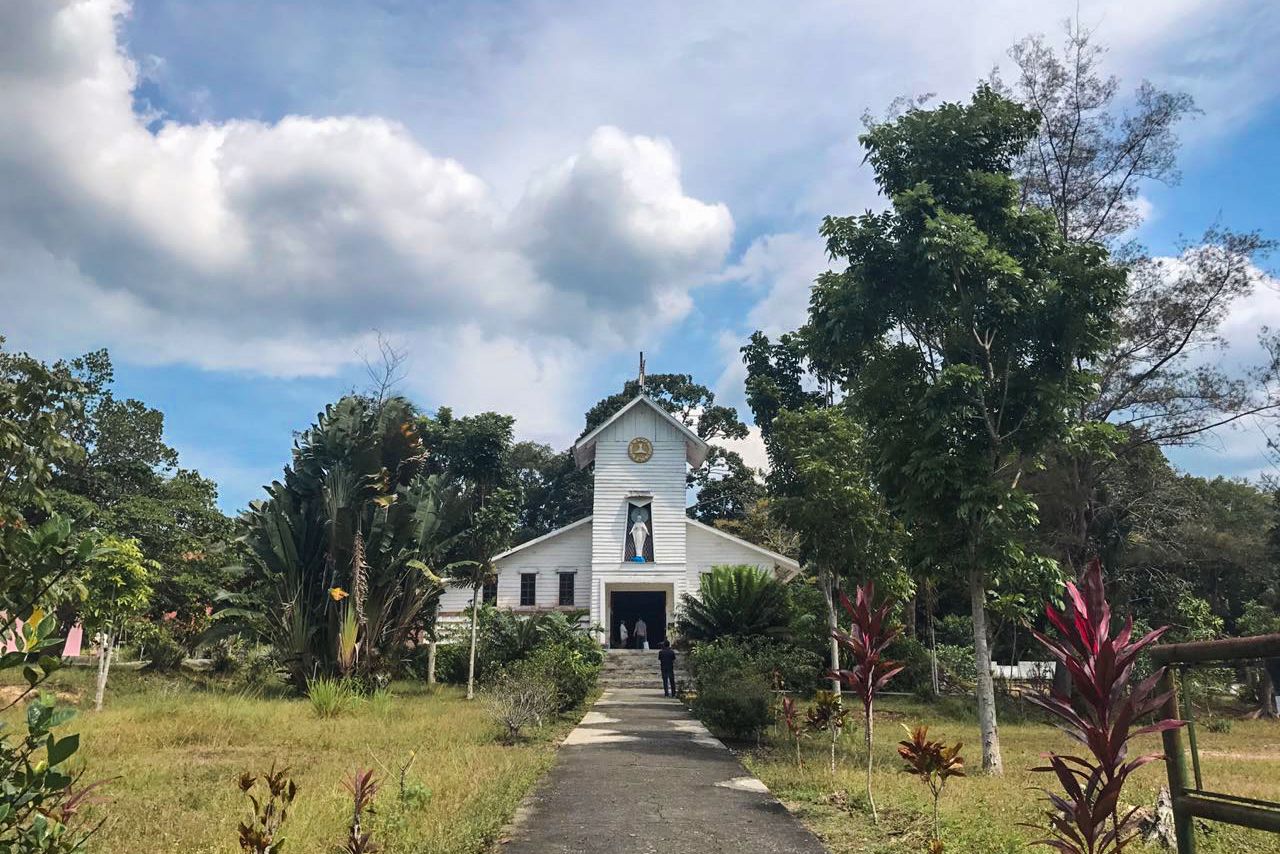 Gereja Katolik di Pulau Galang, Batam, Kepulauan Riau. 