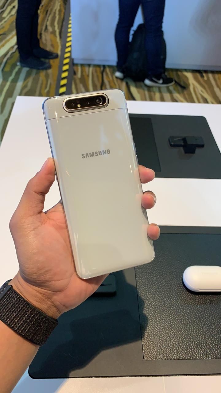 Samsung Galaxy A80