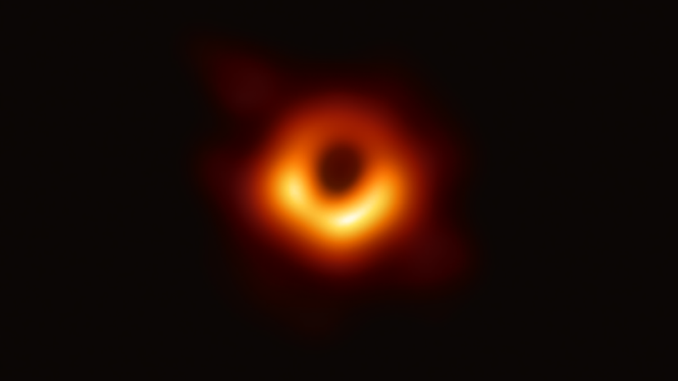 Foto Black Hole pertama yang berhasil didapat