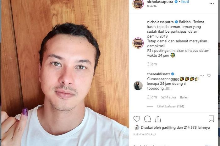 Foto selfie Nicholas Saputra