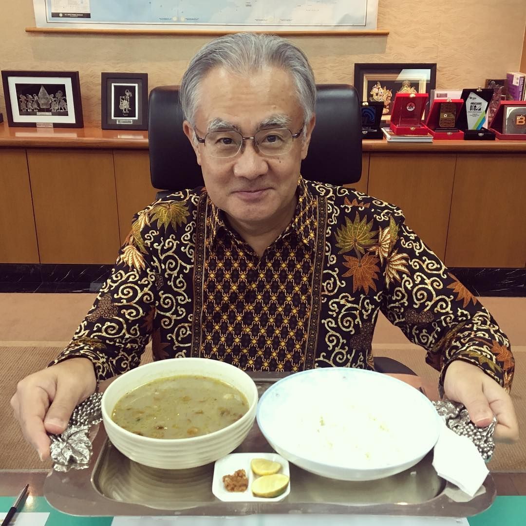 Duta Besar Jepang di Indonesia suka pamer makanan lokal di Instagram