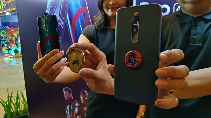 Paket penjualan Oppo F11 Pro Avengers Edition akan ada tambahan aksesoris khusus