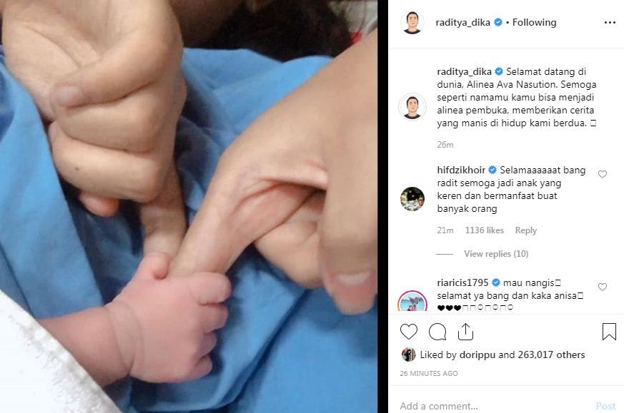 Raditya Dika ungkap nama anak pertamanya.