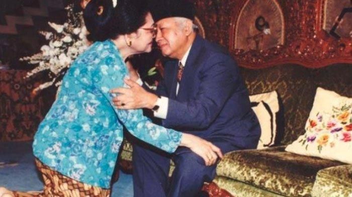 Soeharto dan istrinya, Tien Soeharto