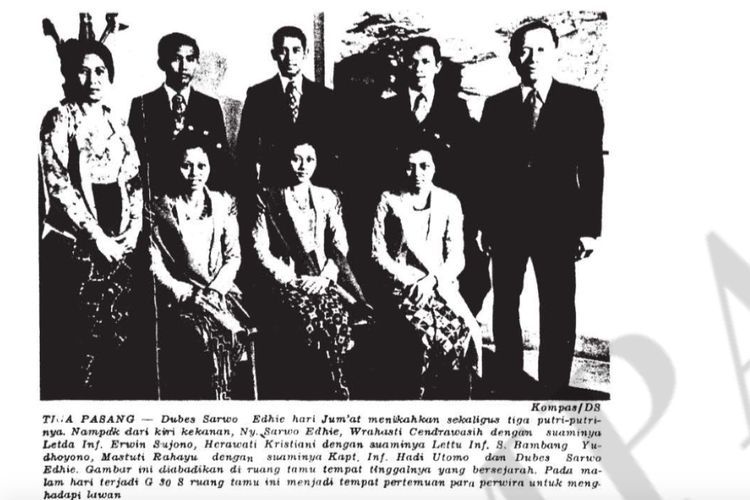 (Arsip harian Kompas edisi 31 Juli 1976) Pernikahan SBY dan Ani Yudhoyono, serta 2 saudara perempuannya.