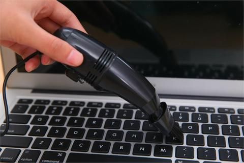 Penyedot debu khusus keyboard laptop