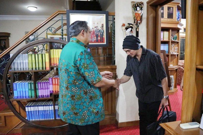 SBY Beri Mandat Anji Manji Buatkan Lagu Untuk Sang Istri Ani Yudhoyono: 'Suara yang Nantinya Insya Allah Akan Saya Suarakan, Bismillah'