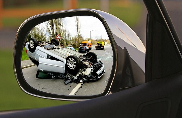 Ilustrasi melihat orang kecelakaan