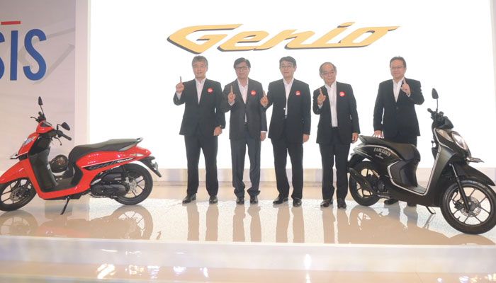 Jajaran Direksi AHM saat peluncuran skutik Honda Genio (21/6/2019).