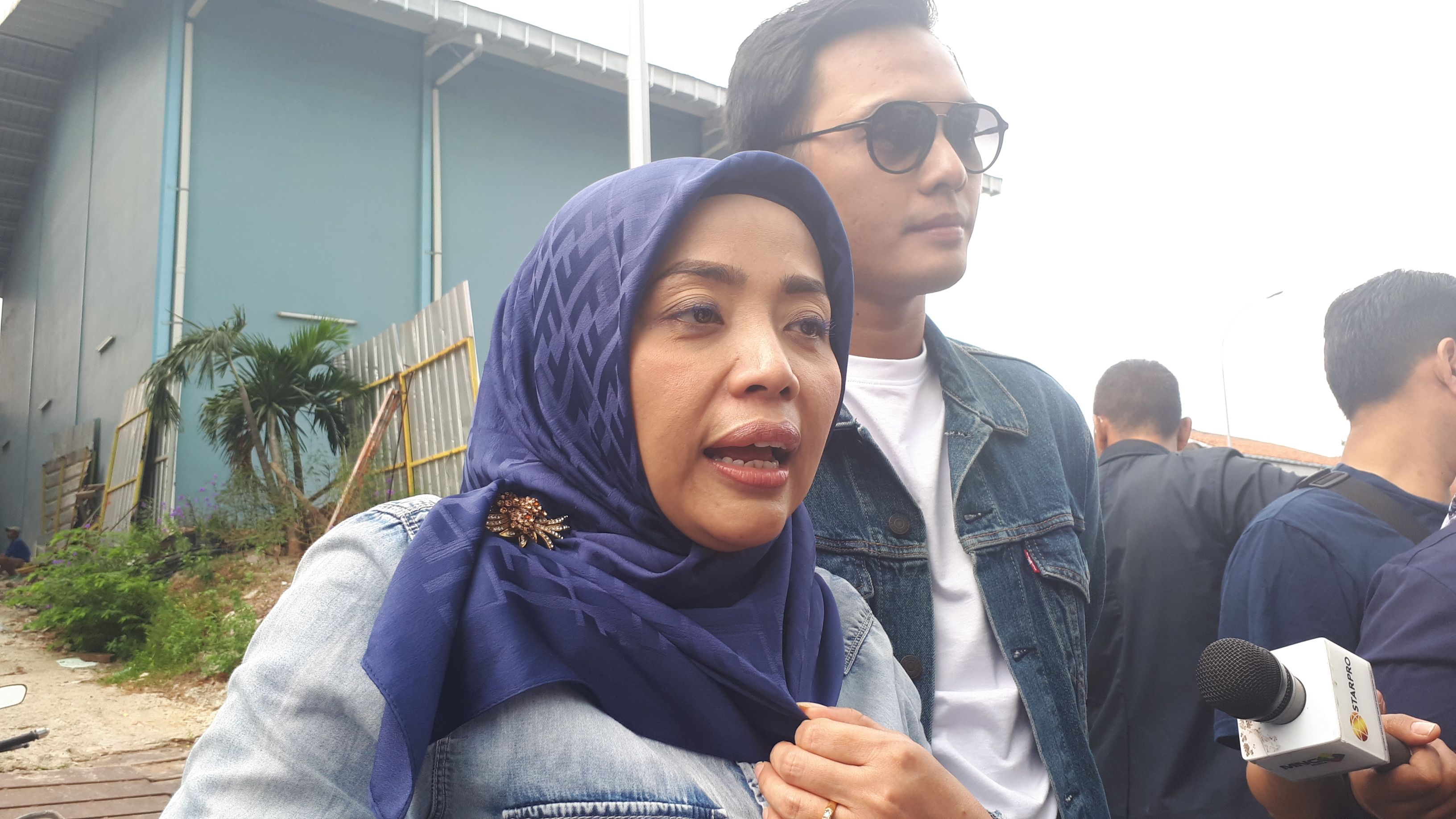 Muzdalifah dan Fadel Islami