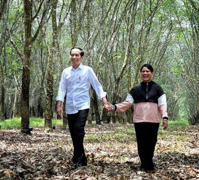 Foto Bareng Istri Pemimpin G20 di Osaka, Iriana Jokowi Tampil Beda hingga Curi Perhatian Netizen