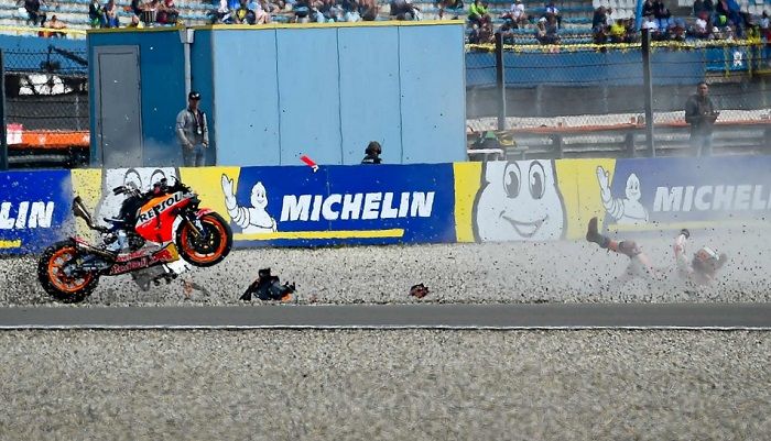 Crash parah di MotoGP 2019 Belanda, Sirkuit Assen, Jorge Lorenzo absen sampai seri Jerman. 