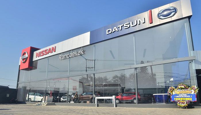 Diler Nissan-Datsun di Rancaekek, Bandung, Jabar.