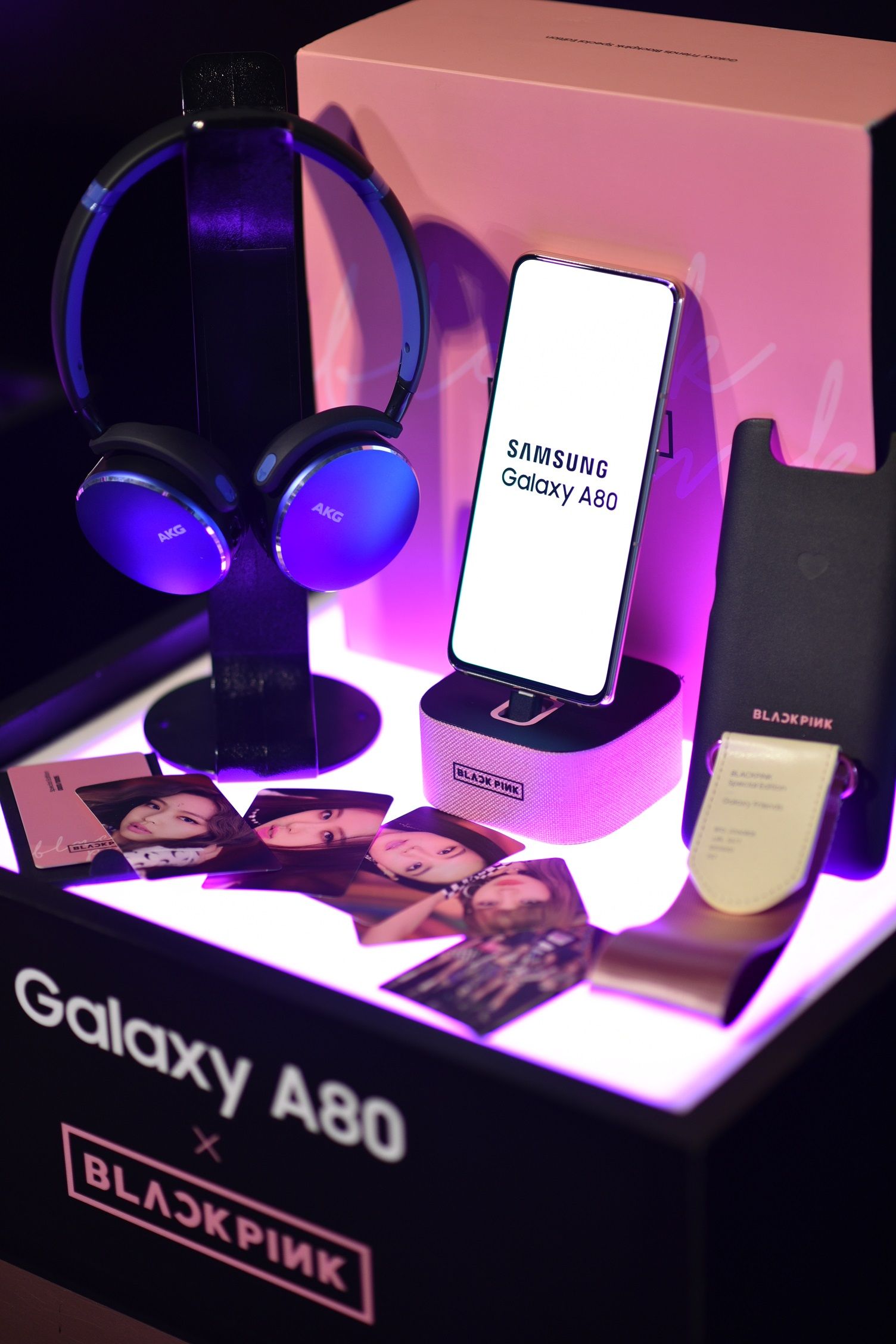 Samsung merilis Galaxy A80 Special Blackpink Edition