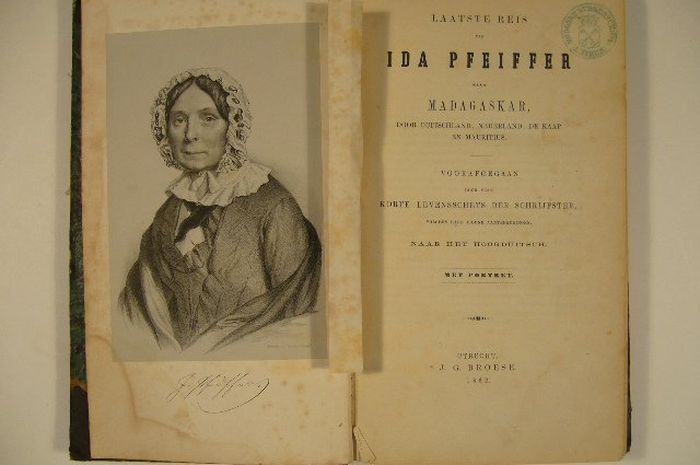 Ida Pfeiffer (1797-1858), putri dari produsen kapas Austria yang kaya, terkenal karena perjalanannya di seluruh dunia dan seorang penulis buku perjalanan. Buku-buku itu diterjemahkan ke dalam tujuh bahasa.