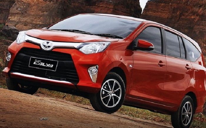 Toyota Calya cuman punya 1 pilihan yang bertransmisi matik, 1.2 G A/T Rp 156, 4 juta. 