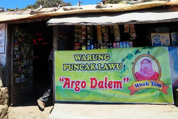 Melihat Warung Mbok Yem, Warung Tertinggi di Indonesia