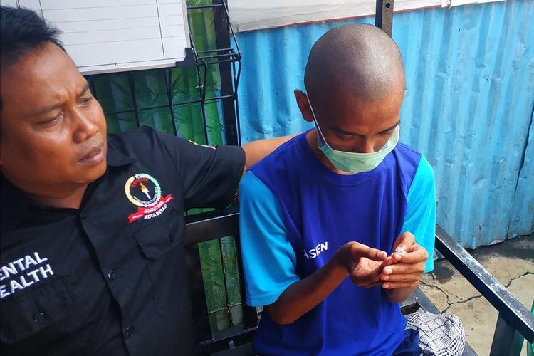 IS (32) alias Wawan Game, orang dengan gangguan jiwa yang dirawat di Yayasan Jamrud Biru, Mustika Jaya, Bekasi.(Vitorio Mantalean)