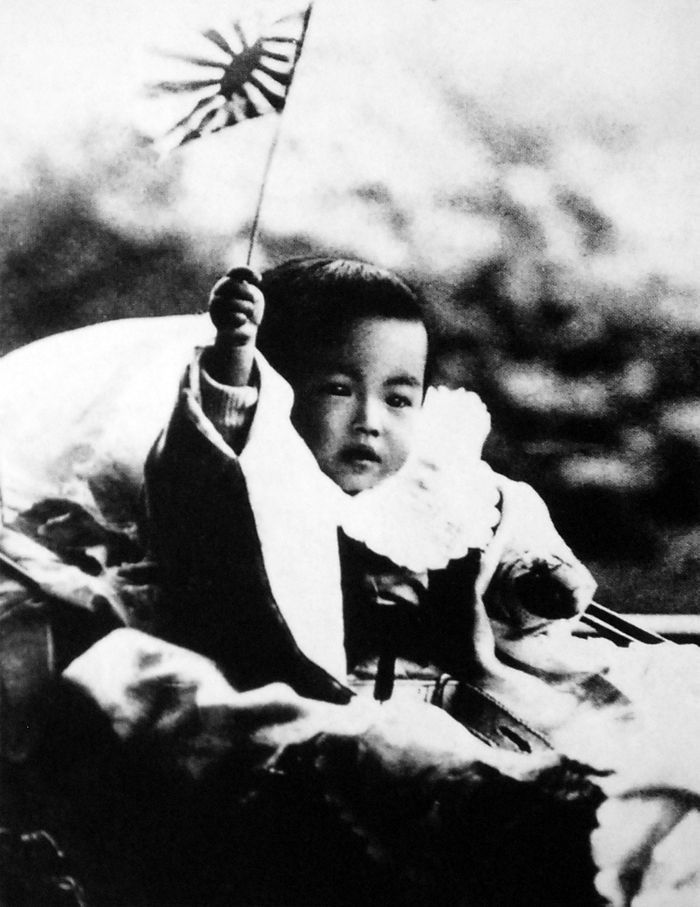 Kaisar Hirohito kecil