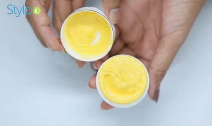 Salah satu contoh produk krim pemutih wajah