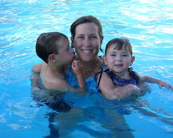 Susan Wojcicki bersama anak-anaknya