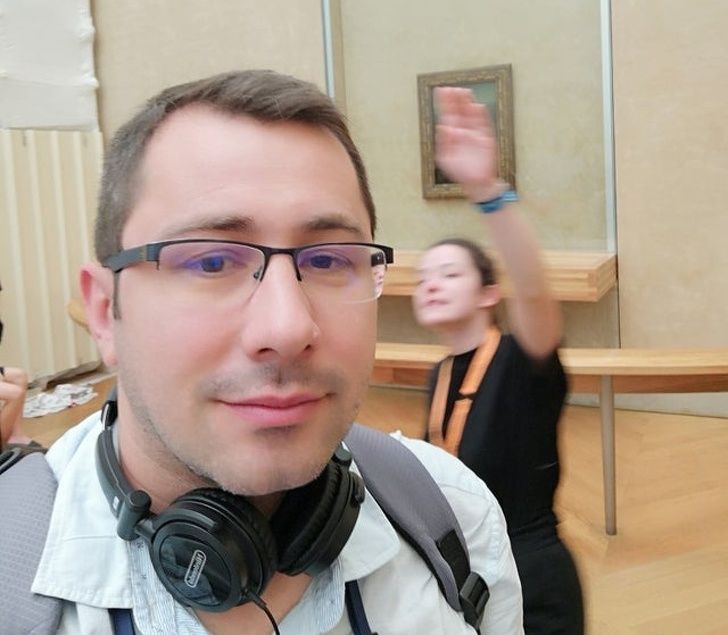 “I tried to take a selfie with the Mona Lisa.”