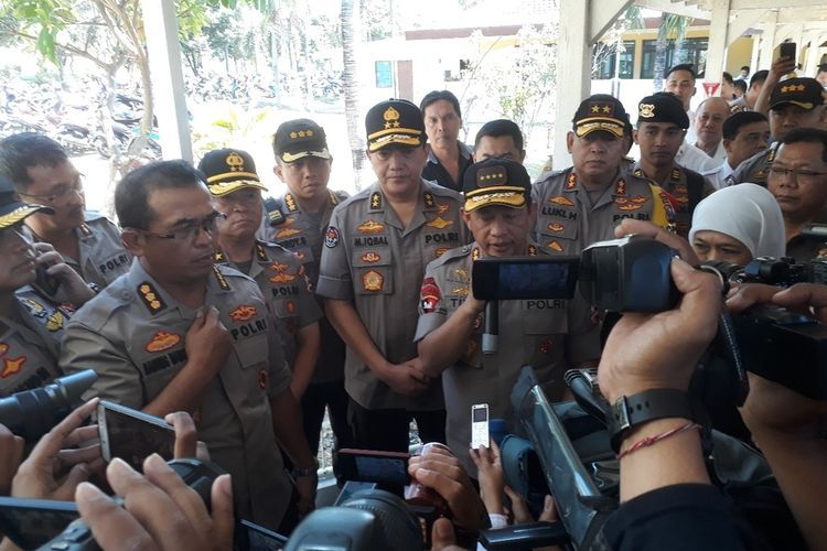 Kapolri Tito Karnavian di RS Bhanyangkara Polda Jatim, Senin (19/8/2019)