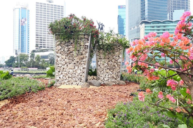 Batu Gabion yang ada di Bundaran HI