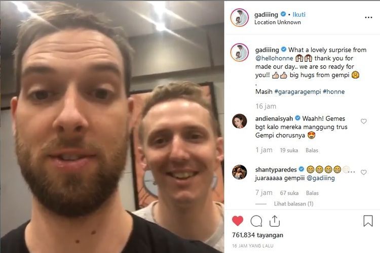  Dua personel HONNE, James Hatcher dan Andy Clutterback membuat video untuk putri Gading Marten dan Gisella Anastasia, Gempita Nora Marten. Video itu diunggah di akun Instagram @gadiiing dan @gisel_la