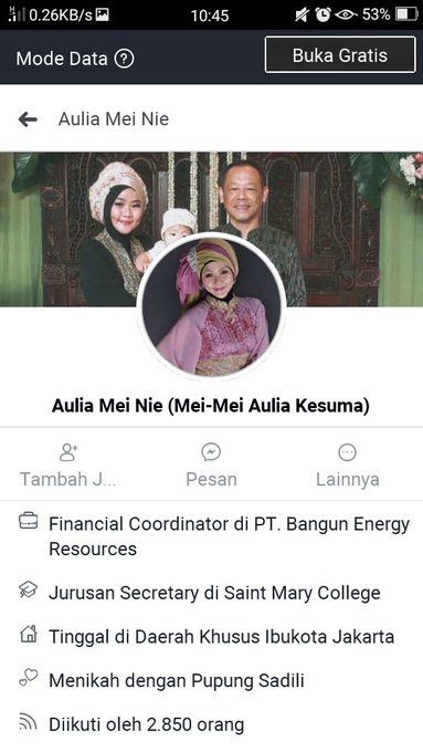 Facebook Aulia Kesuma