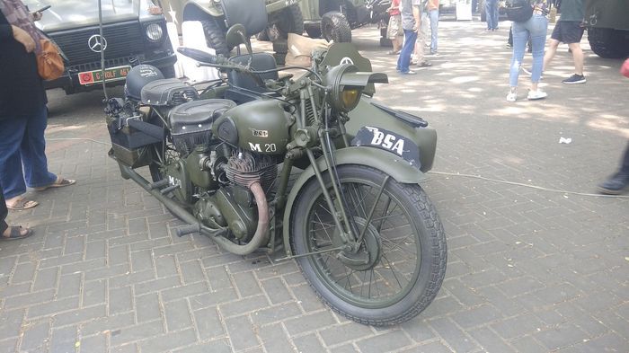 Motor BSA keluaran tahun 1942