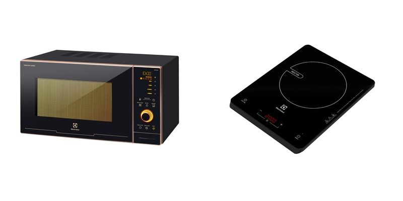 Microwave Oven Electrolux EMS3082CR 5 in 1 dan Electrolux Portable Induction ETD29KC, dua peranti andalan Asri Welas dalam memasak. 