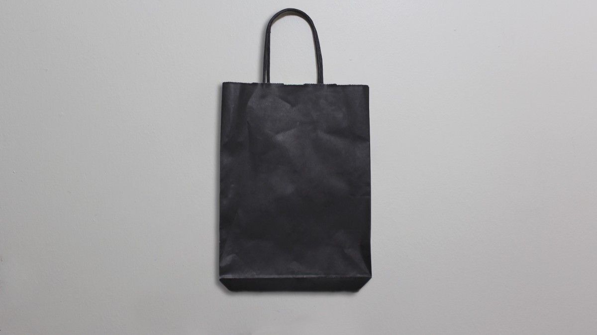 Belanja sebagai tas kantong mengunakan keresek kegiatan yang termasuk... pengganti adalah √ 22