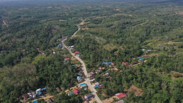 Foto aerial kawasan Kecamatan Sepaku, Penajam Paser Utara. 