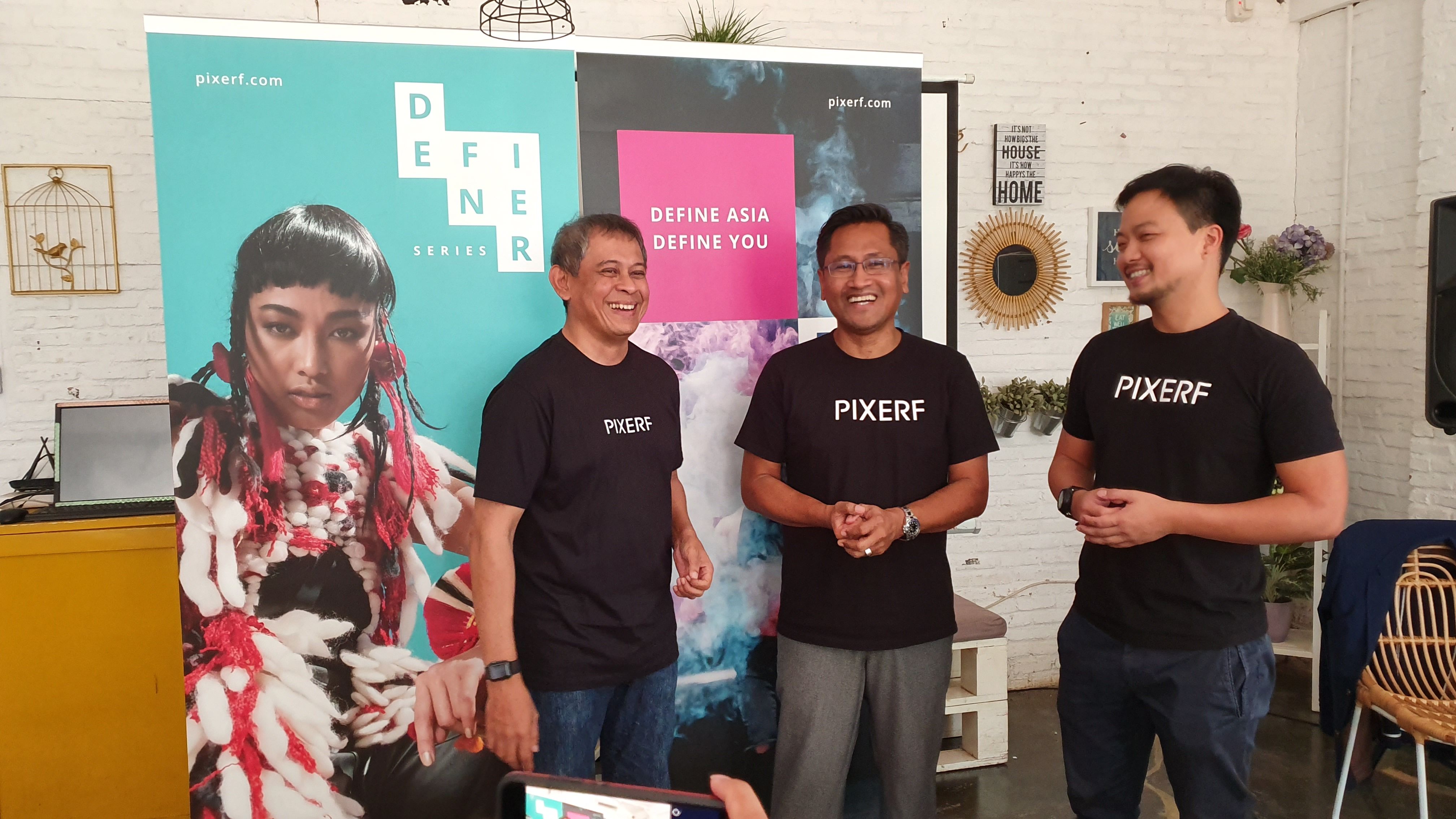 Pixerf secara resmi mengumumkan kolaborasinya dengan Gojek Indonesia. 