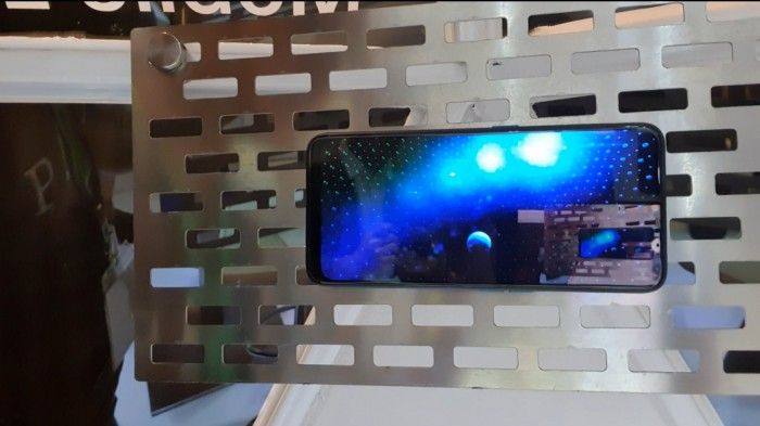 Mengetes fitur speaker Dolby Atmos yang ada pada Oppo A9 2020.