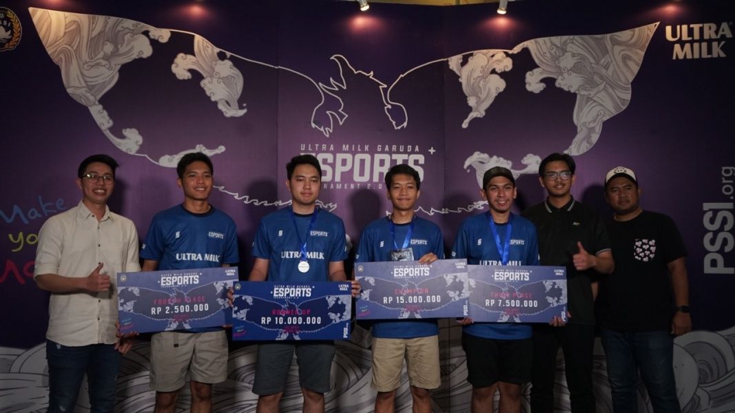 Para pemenang Ultra Milk Garuda Esports Tournament 2.0