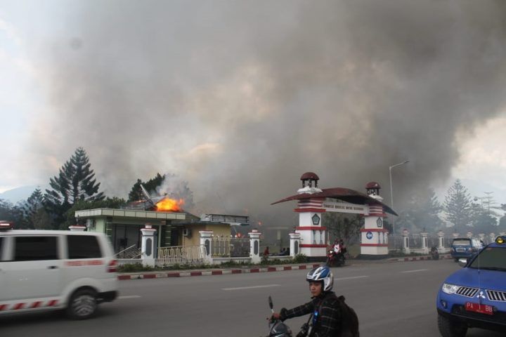 Kantor Bupati Jayawijaya yang dibakar massa pada Senin (23/9/2019) kemarin. 