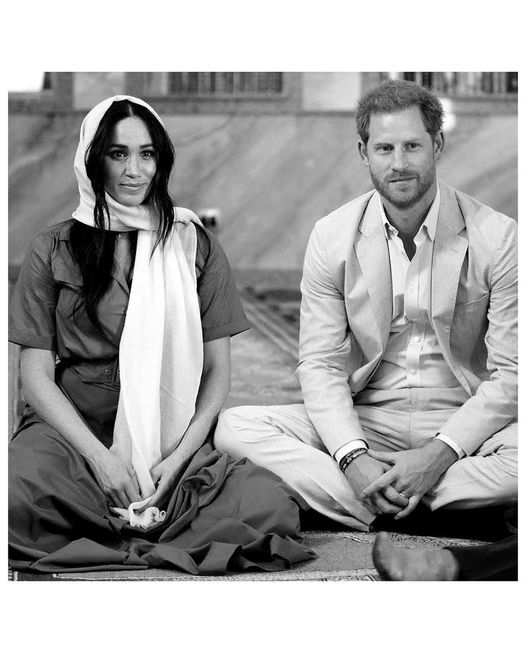 Meghan Markle dan Pangeran Harry berkunjung ke masjid Auwal di Afrika Selatan