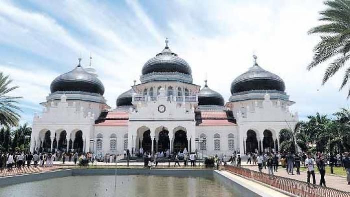 Masjid Raya Baiturrahman Banda Aceh.