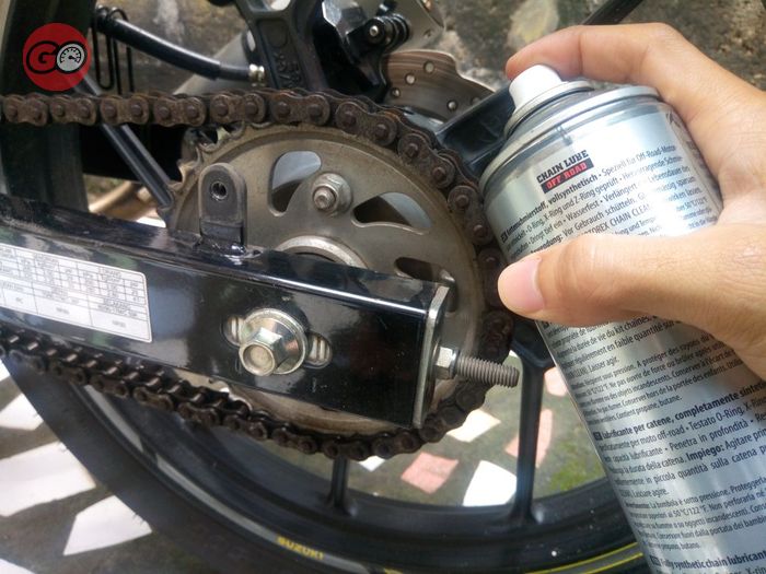 Lumasi Rantai Tipe Oring Jangan Asal Semprot Harus Chainlube Khusus Motorplus