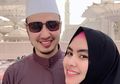 Kartika Putri Ajak Suami Liburan ke Amerika, Penampilan Terbaru Habib Usman Berubah Drastis Lepas Gamisnya