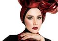 Naik Jet Pribadi, Mulan Jameela Malah Asyik Lakukan Hal Ini saat Perjalanan!