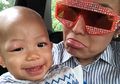 Mata Anaknya Bengkak Karena Alergi, Ayu Dewi Ungkap Rasa Khawatir