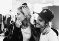 Gemas! Justin Bieber Unggah Foto Seorang Bayi Baru Lahir, Siapa Ya?