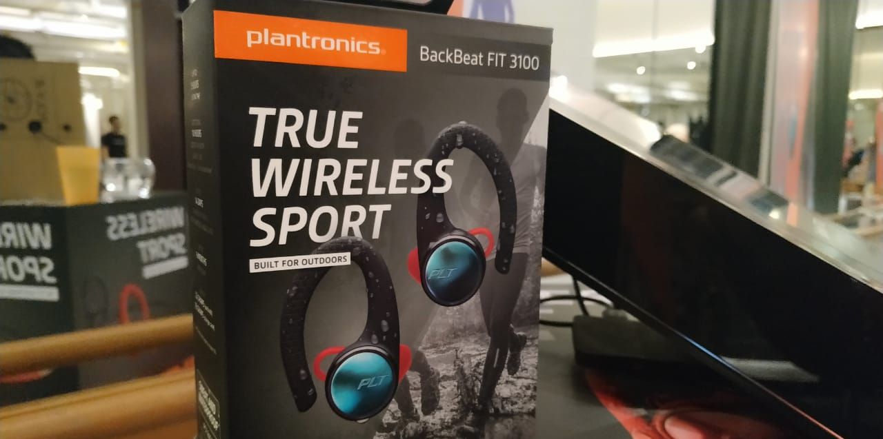 Earphone Plantronics Backbeat FIT 3100