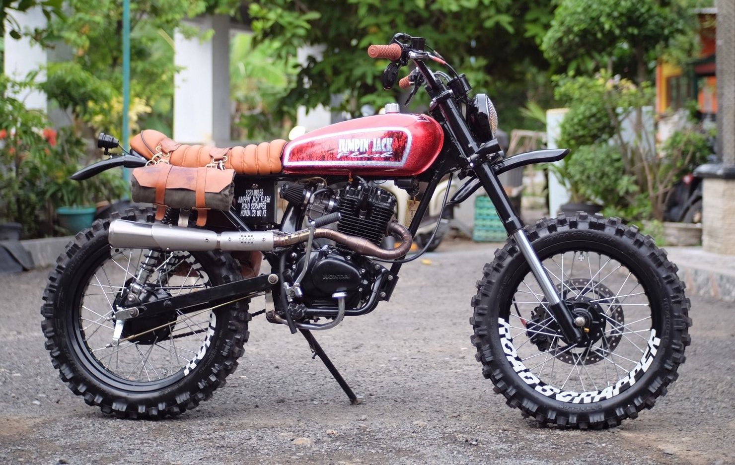 Ngegemesin Juga Honda Cb100 Dibikin Scrambler Kayak Gini