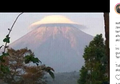 Geger Puncak Gunung Semeru Tertutup Awan Seperti Topi, Ternyata Ini yang Terjadi